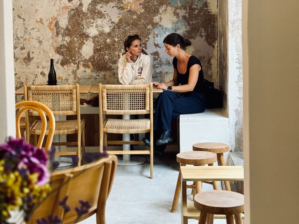 Josie café 4