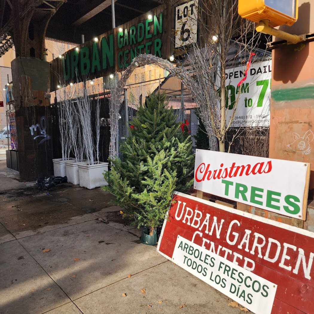 Urban Garden Center 2