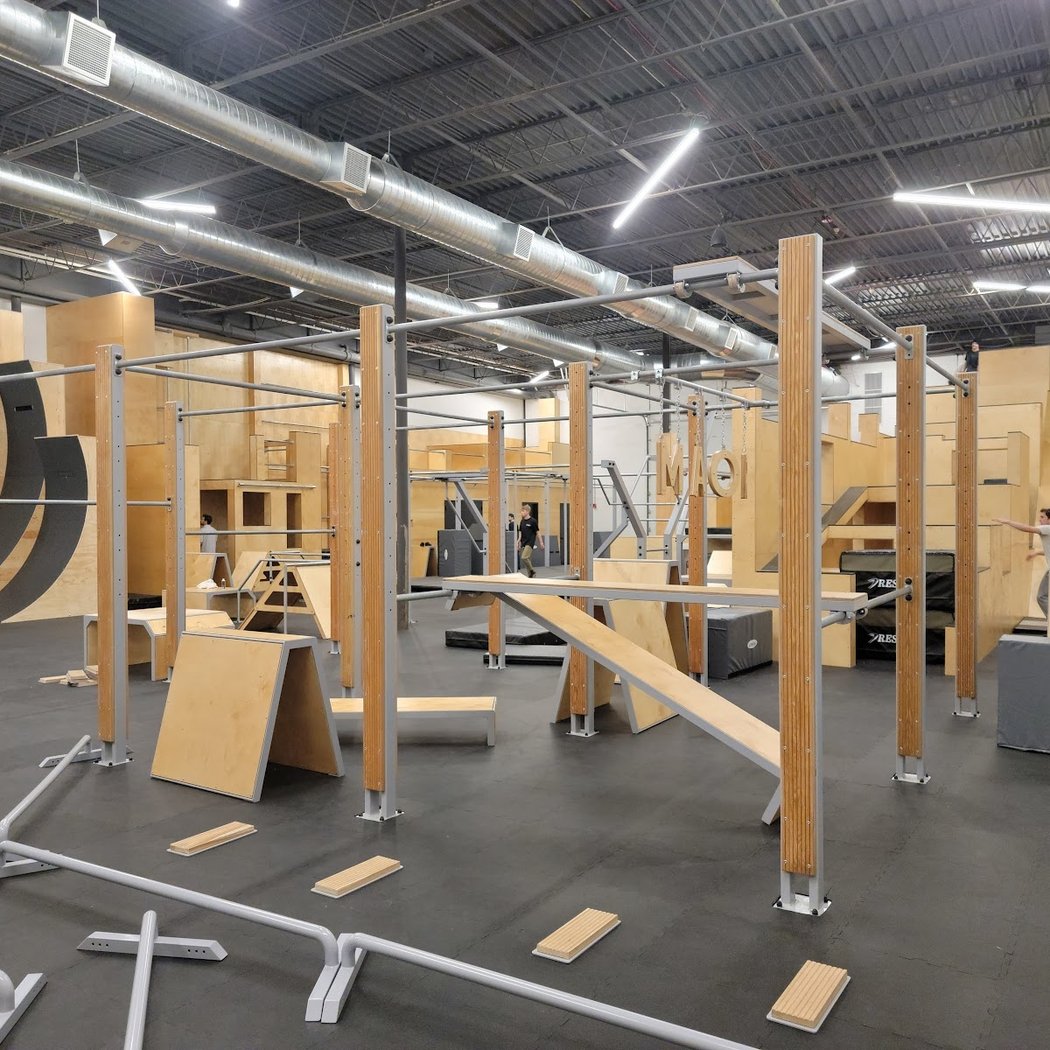 ROAMFurther Athletics 2