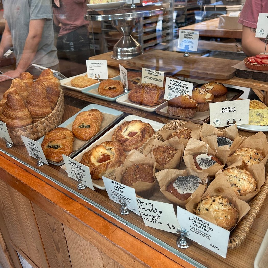 Madruga Bakery 3