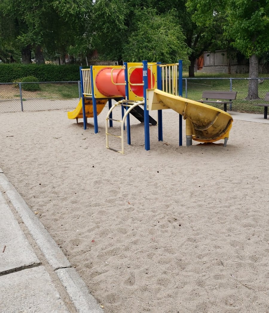 Castro Valley Park Splash Pad 3