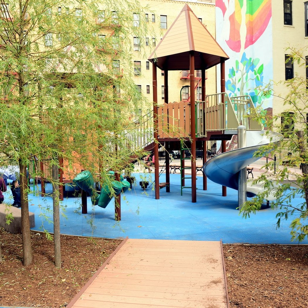 Robert L. Clinkscales Playground and Community Garden 2