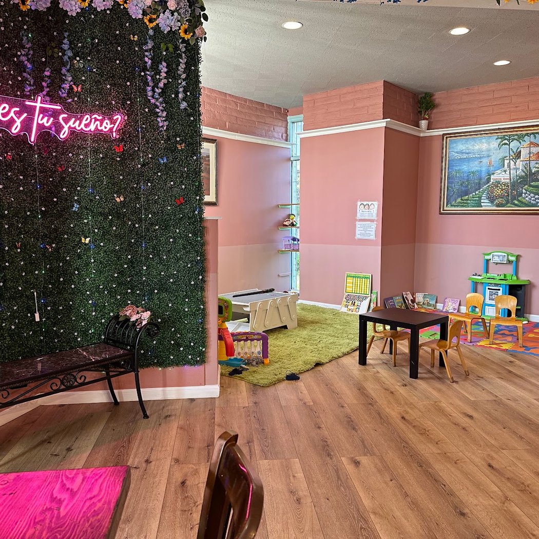 El Jardín de los Sueños Cafe 1