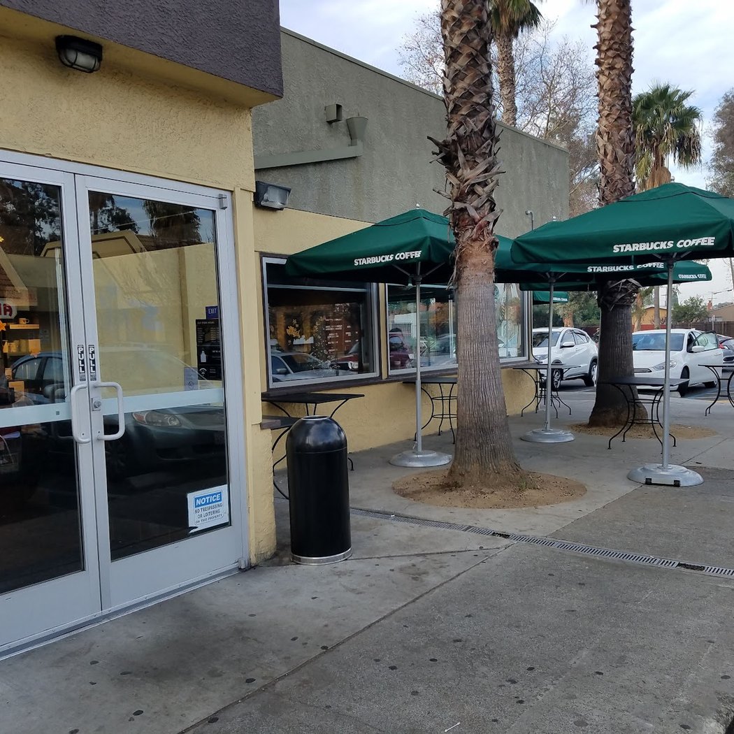 Starbucks 3