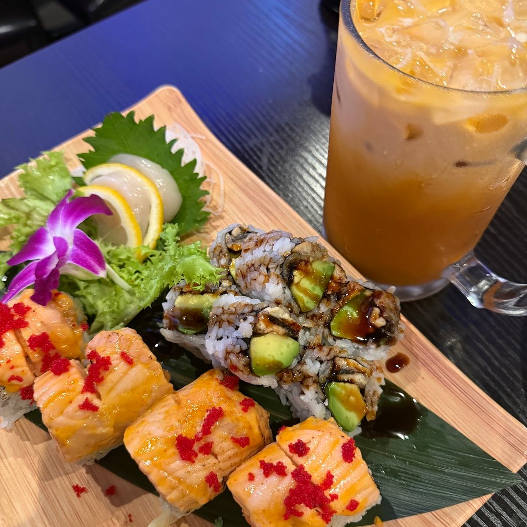 Y&Y Sushi 3