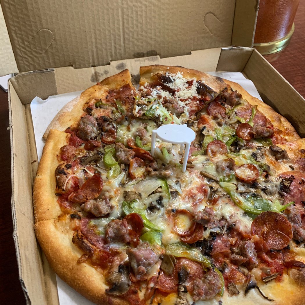 Maldonado's Pizzeria 1