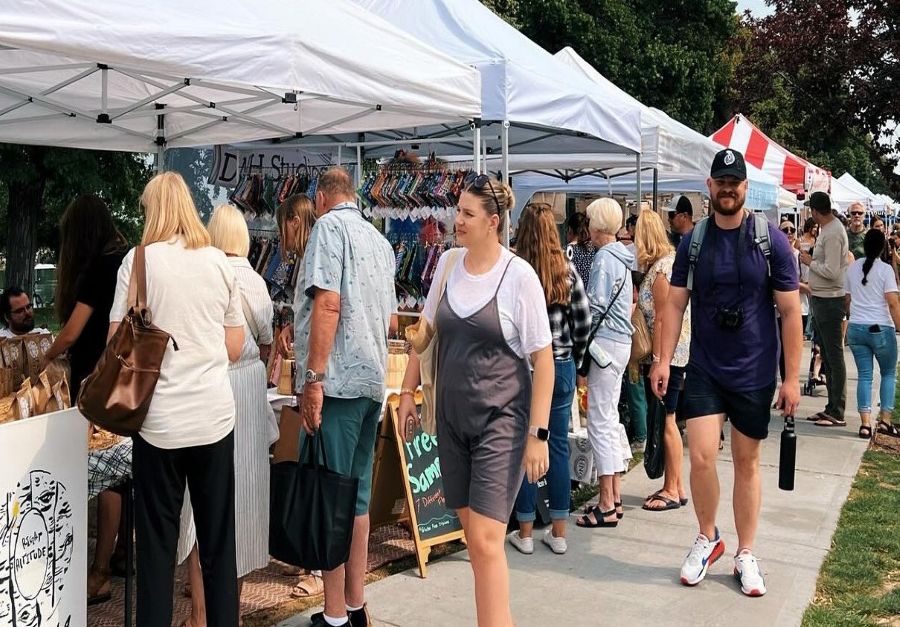 Saturday Market 3