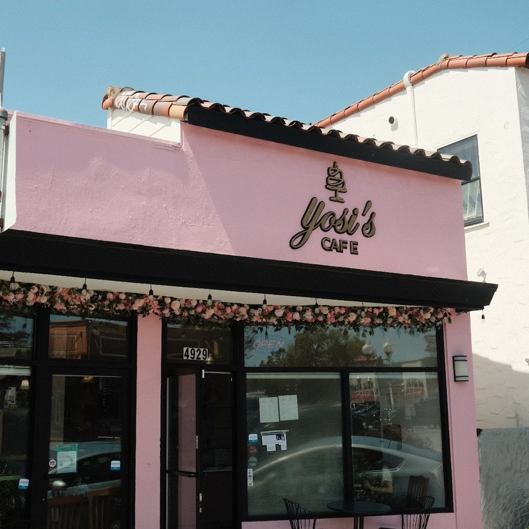 Yosi's Café 2