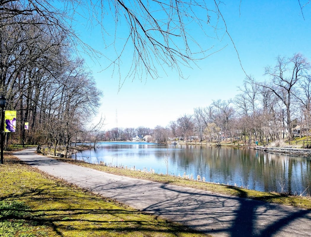McLaughlin-Norcross Memorial Dell Haddon Lake Park 3