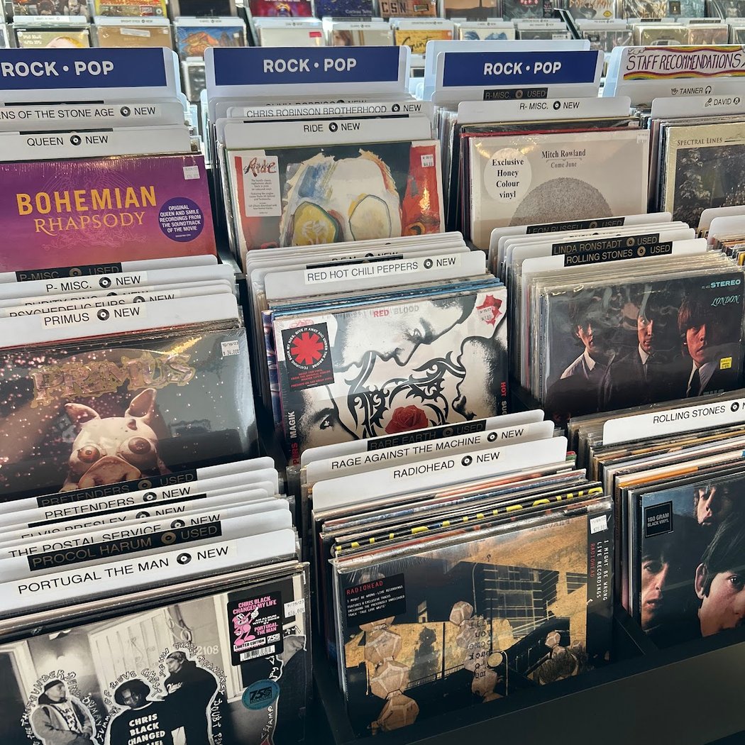 Paradise Found Records & Music - Petaluma 1