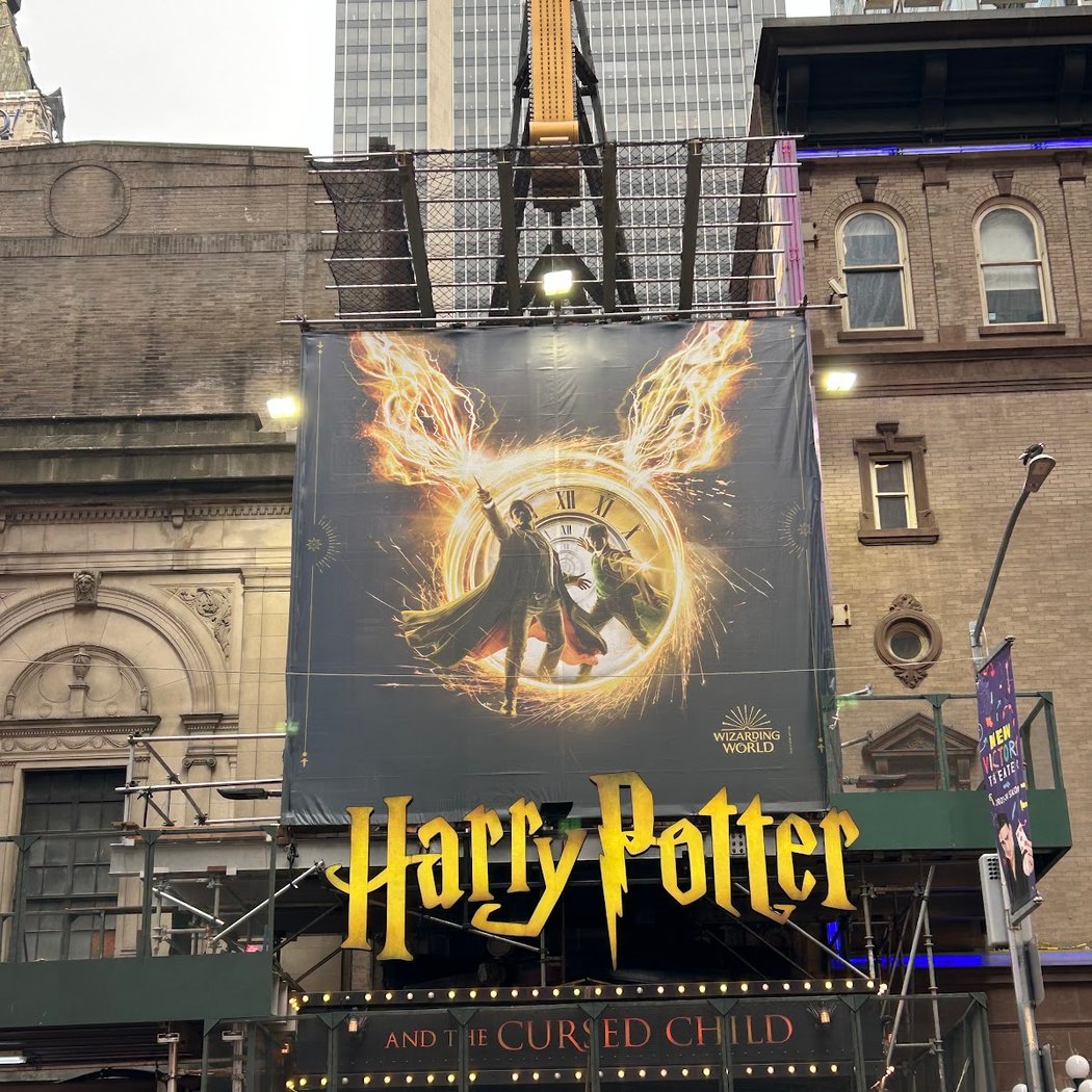 Times Square Theater 3