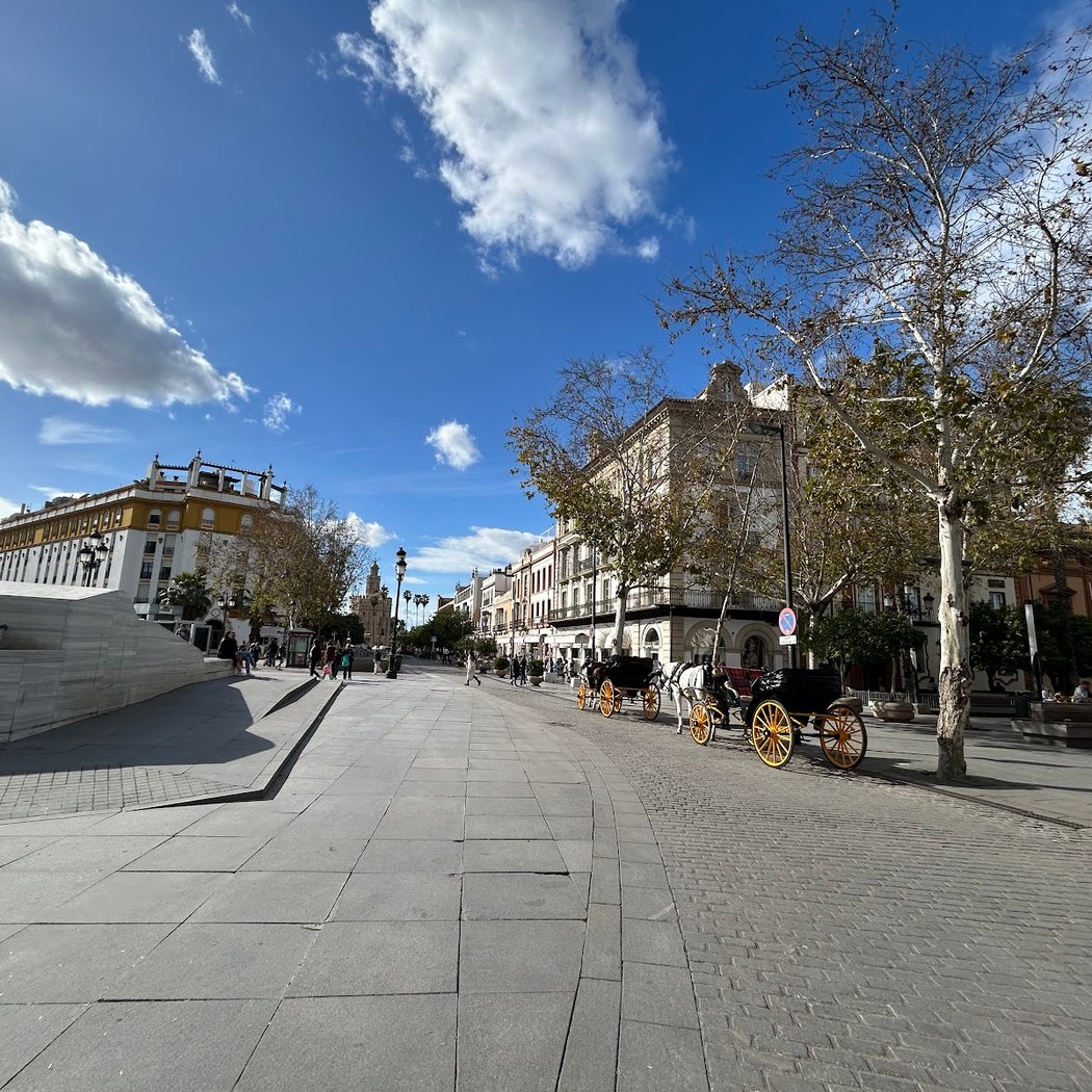 Monumento a la Generación del Veintisiete 3