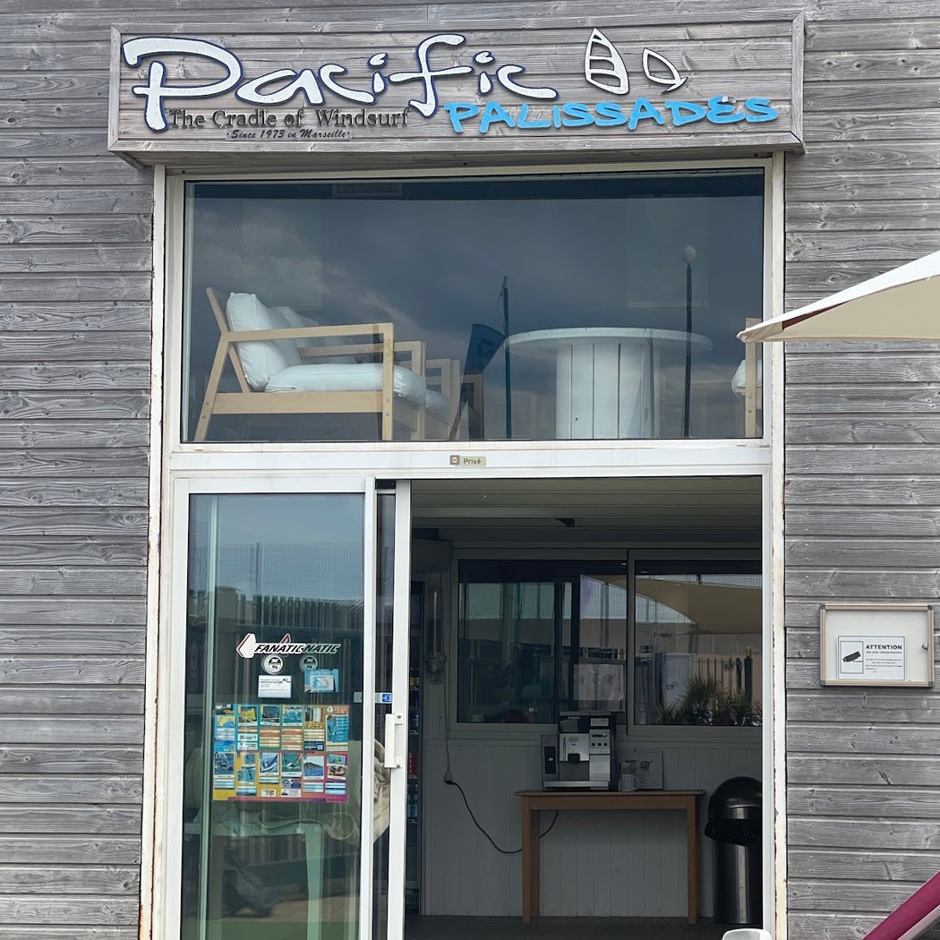 Pacific Palissades 3