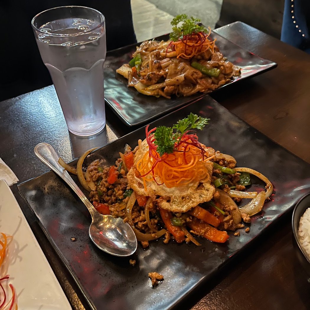 Golden Thai 3