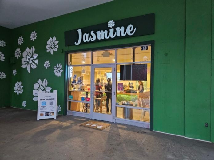 Jasmine Bubble Tea and Eatery 2