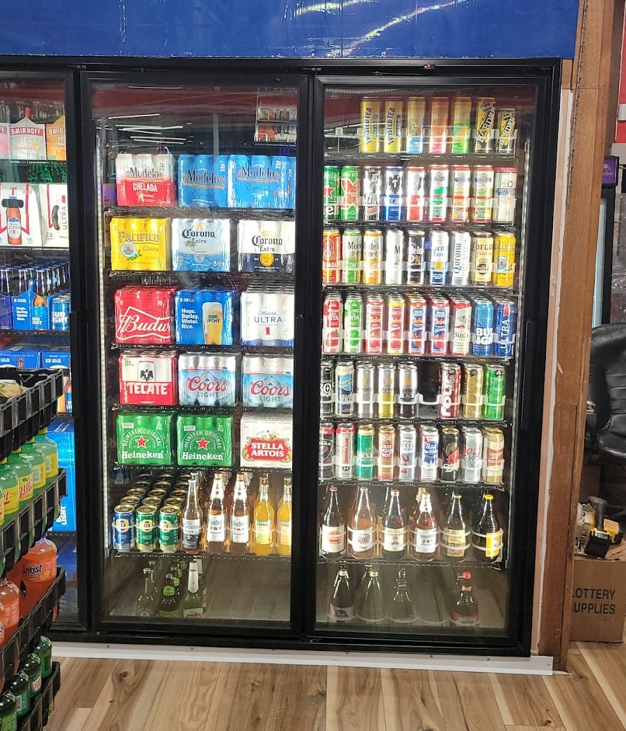 Willow Glen Liquor & Market 3