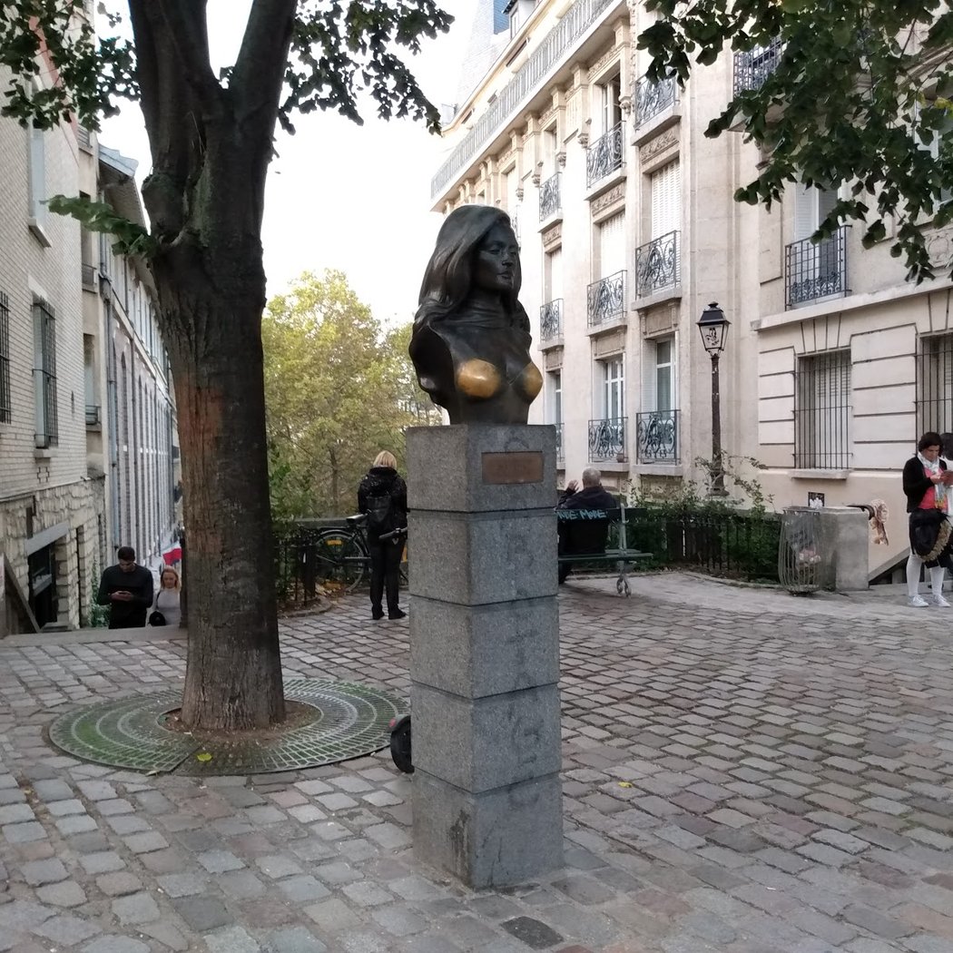Buste de Dalida 3
