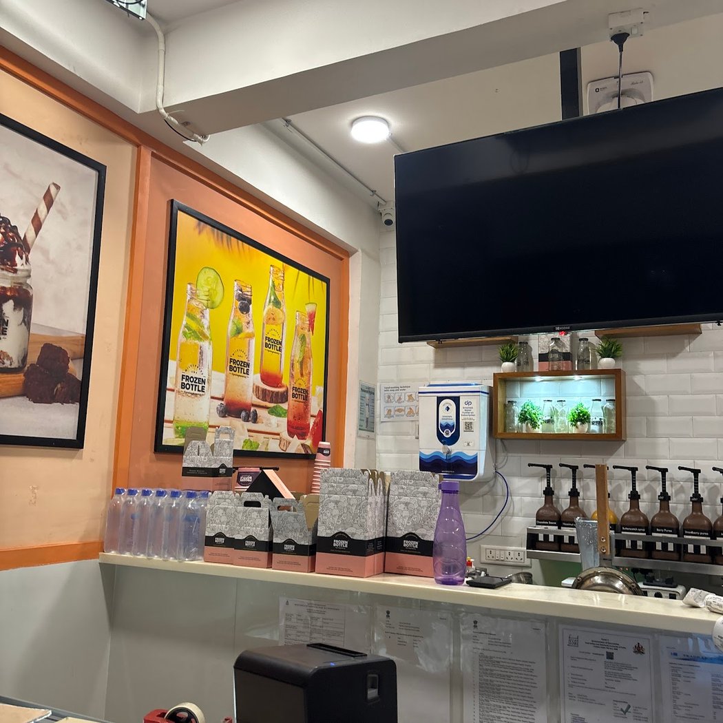 Frozen Bottle - Milkshakes, Desserts, and Ice Cream 3