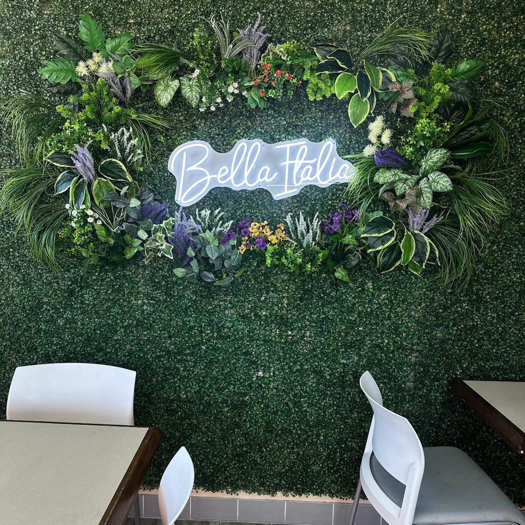 Bella Italia pasta & pizza 2