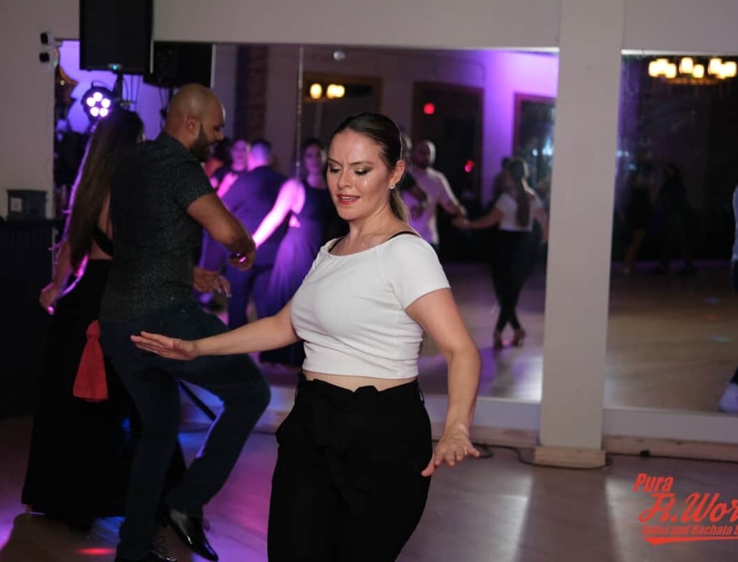 Pura Fort Worth Salsa & Bachata Social 2