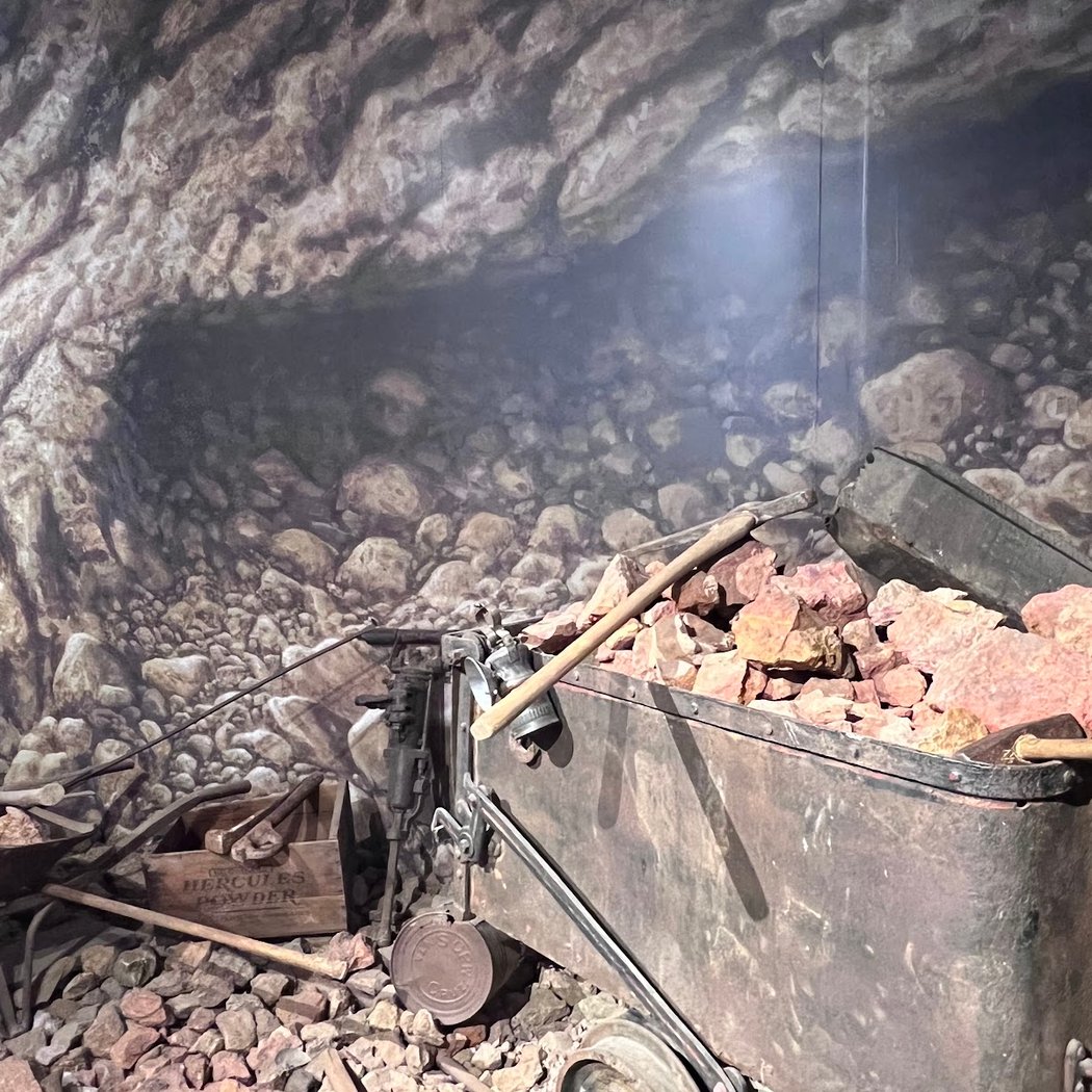 Play Like a Miner 1