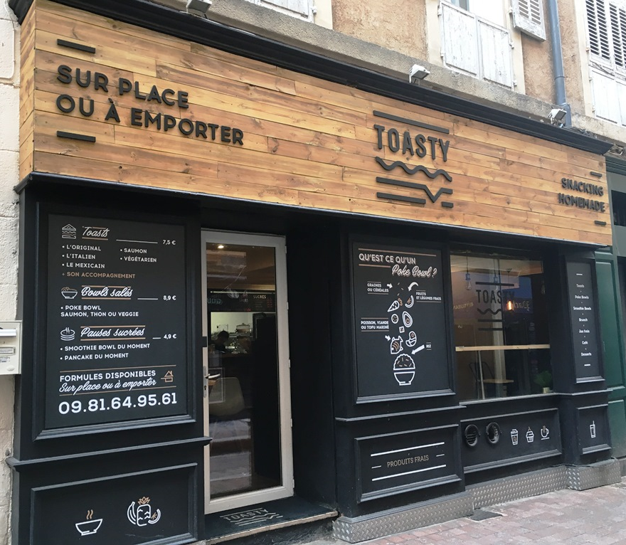 TOASTY POKE "Toasts & Poke Bowls" 2