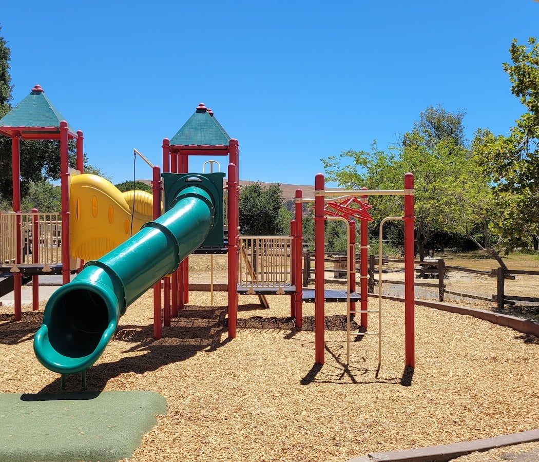 Kids Playground at ED R Levin Park 1