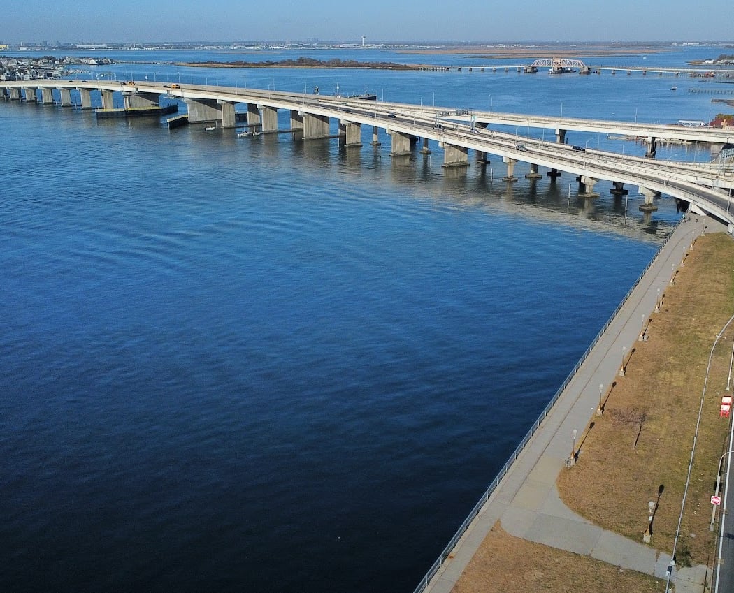 Cross Bay Veterans Memorial Bridge (Toll) 1