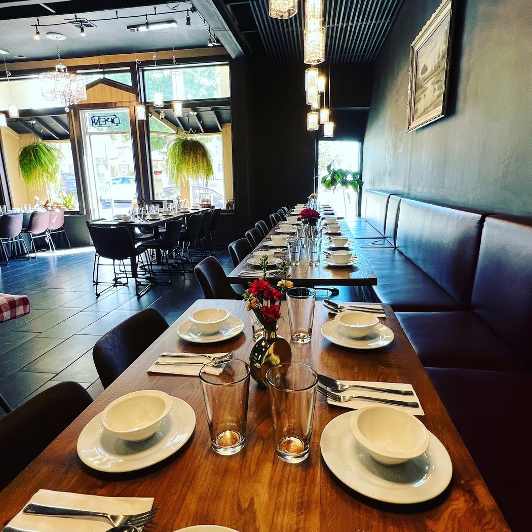 3 Seasons Thai Bistro 2