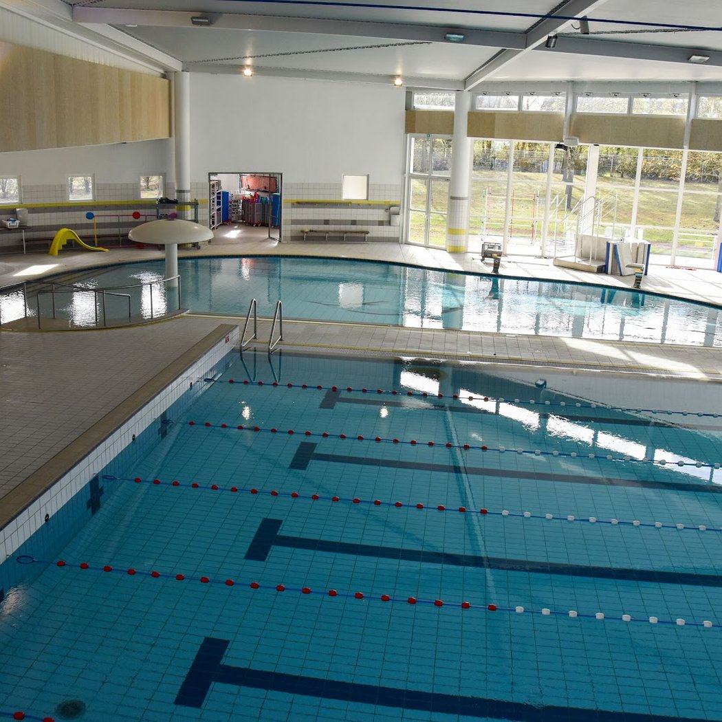 Jean Blanchet Aquatic Center 1