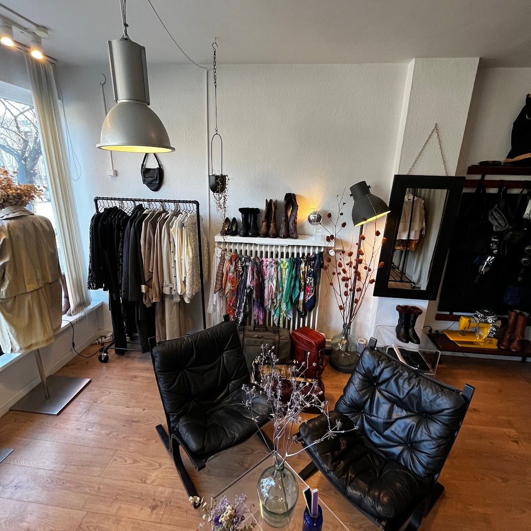 Afterwork x VELVET VINTAGE 3