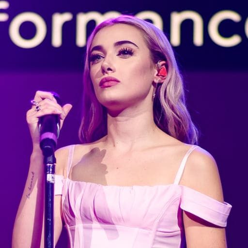 Olivia O'Brien Concert 1