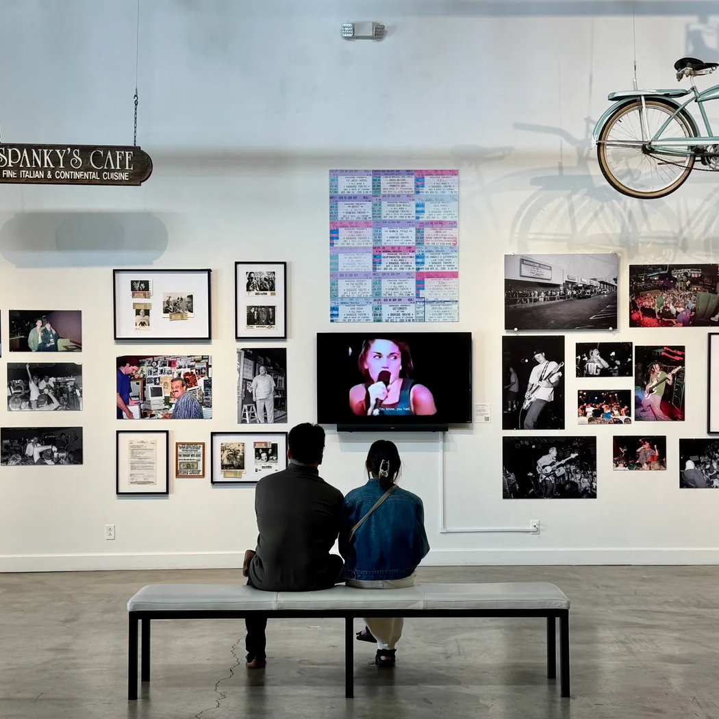 November ArtsWalk