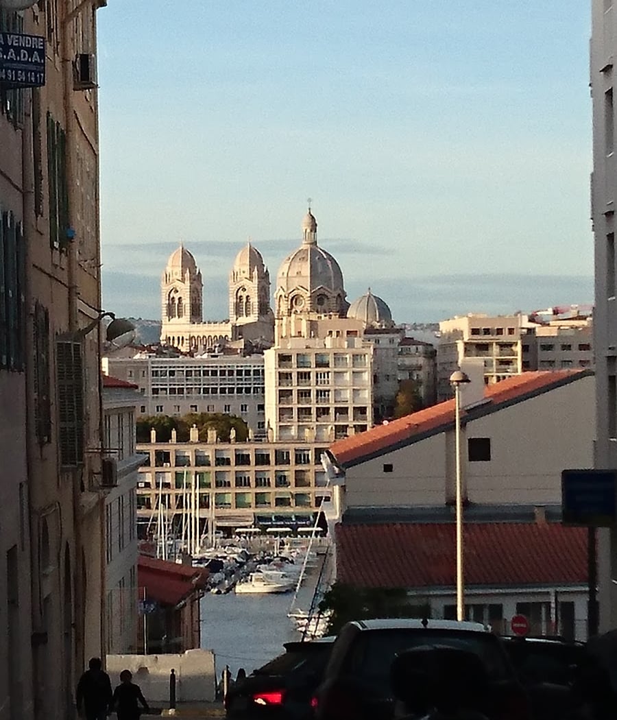 Rue Sainte 1