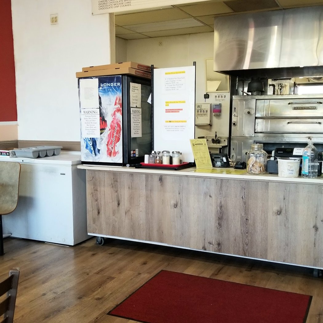 Marina Pizza Parlor 2