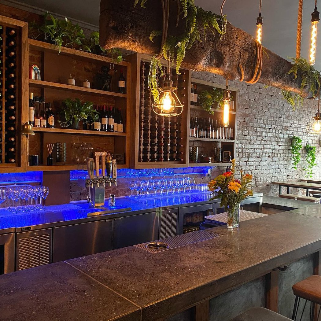Ora Wine bar 2