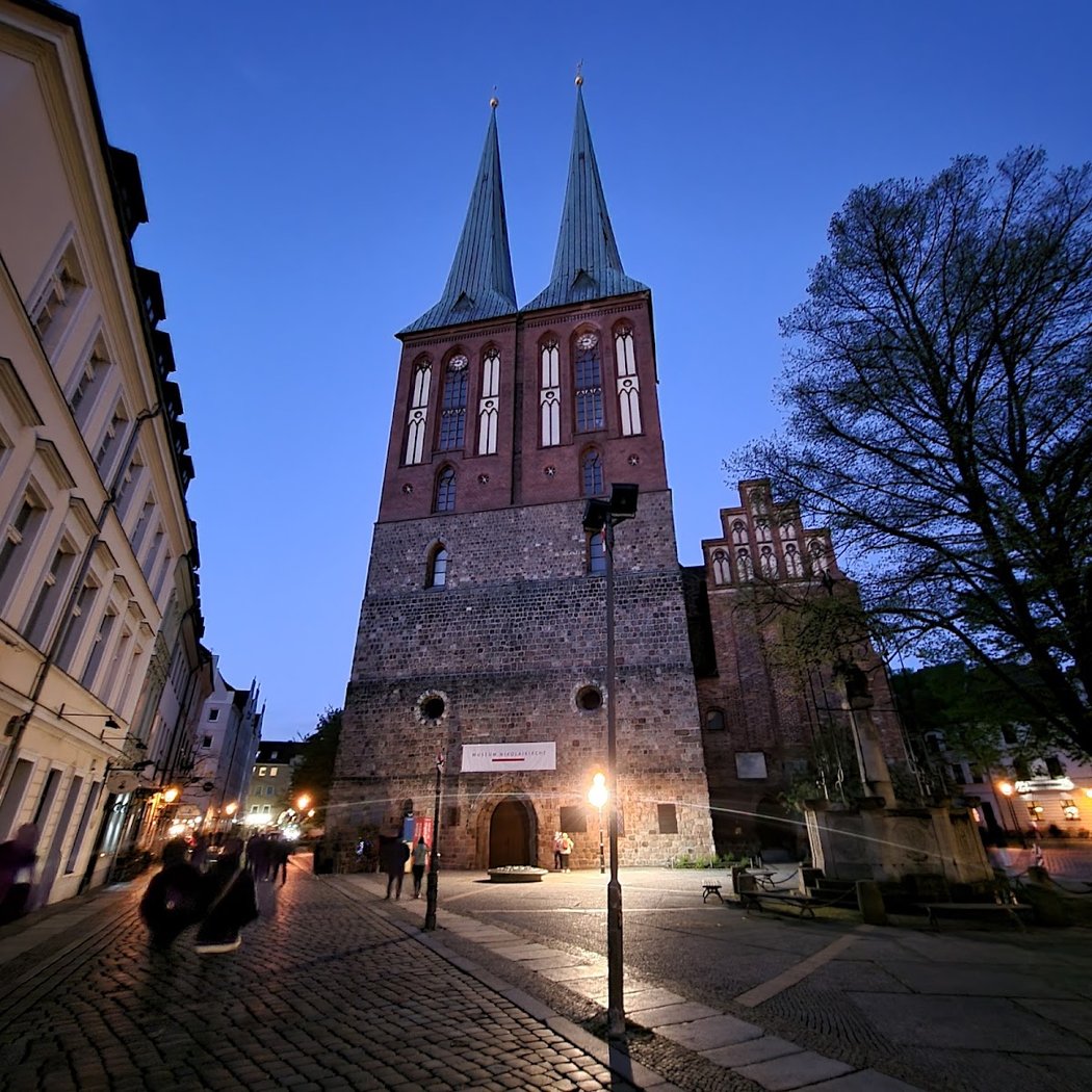 Nikolaiviertel 1