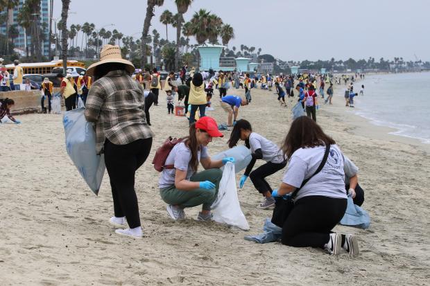 Make Waves for Good: Junipero Beach Cleanup 3
