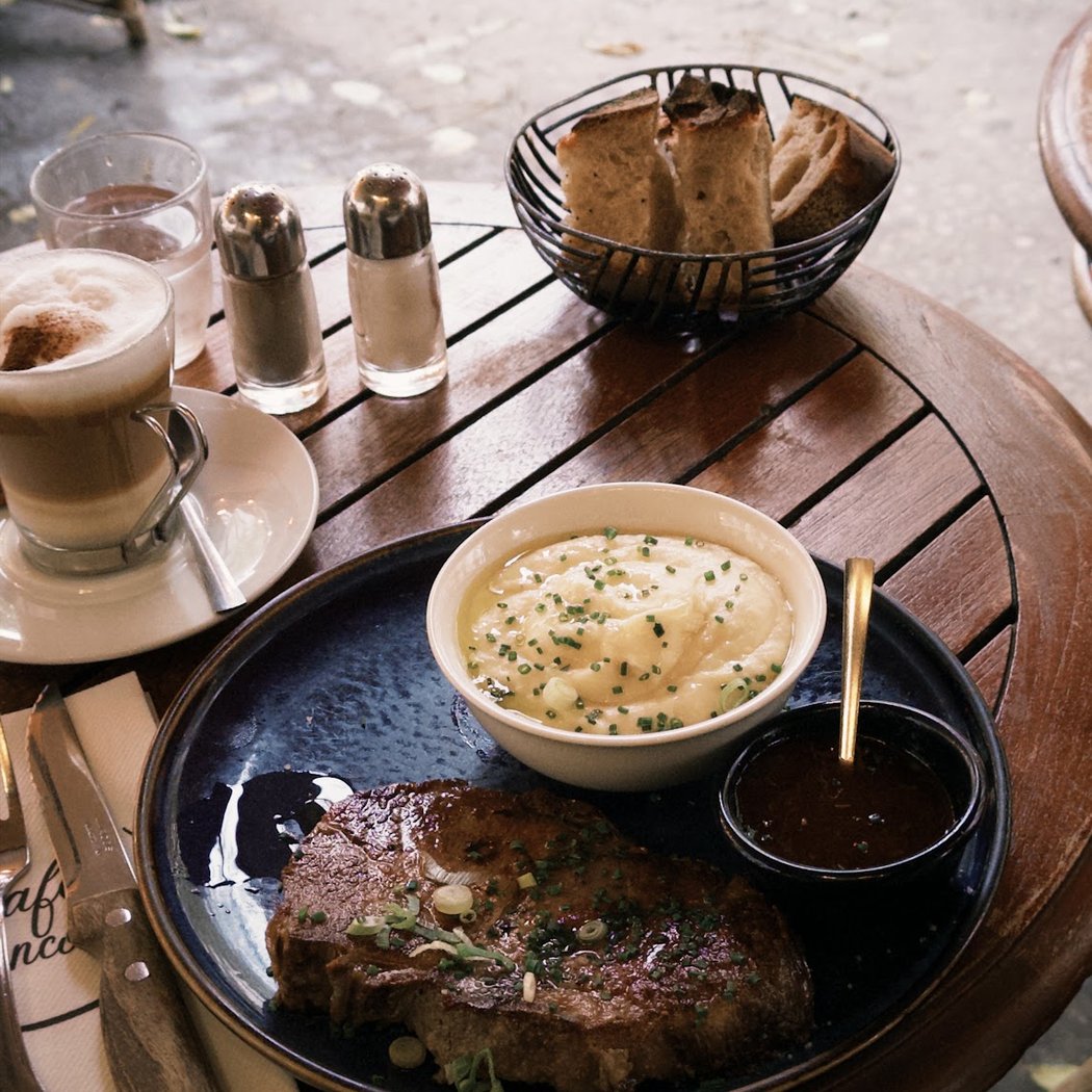 Cafe Francoeur 3