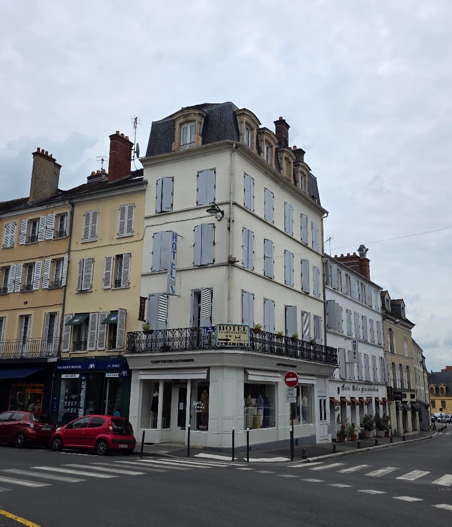 Comptoir des Cotonniers 2