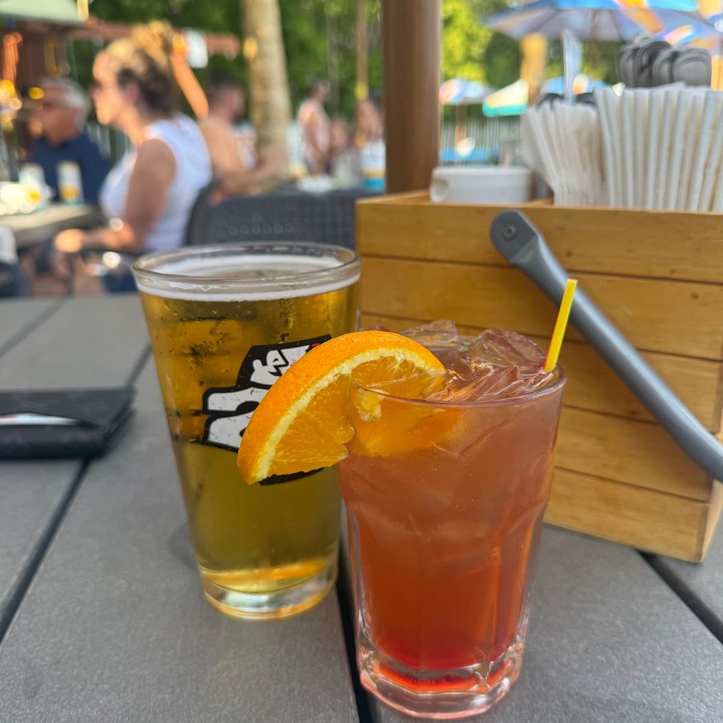 The Lookout Bar and Grill 3
