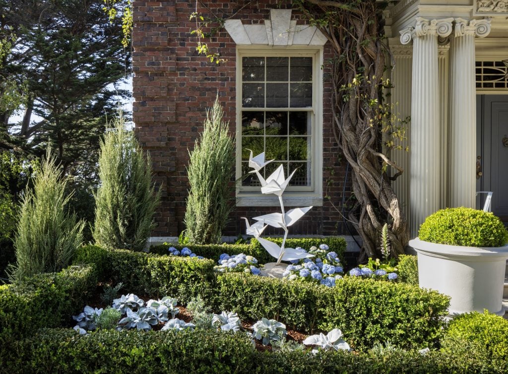 AERENA Galleries & Gardens 1