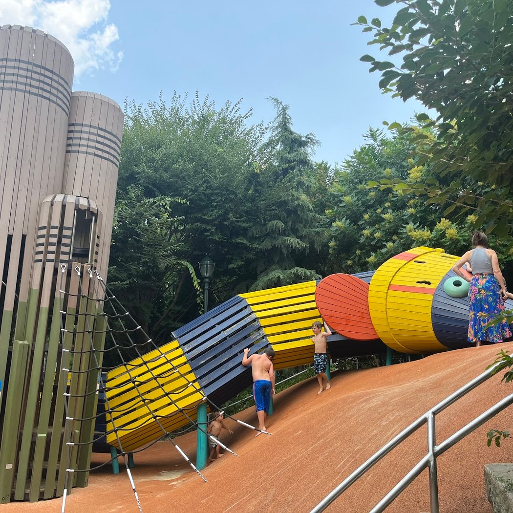 Chelsea Waterside Playground 1