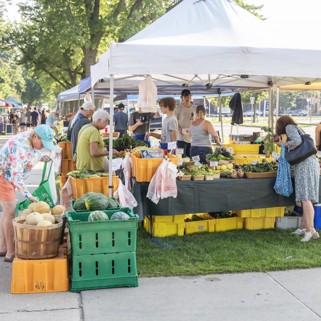 Packard Farmers Market 2