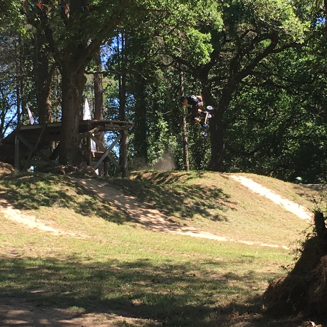 Initiation au Mountainboard 2