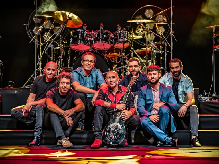 Brothers in Band 3