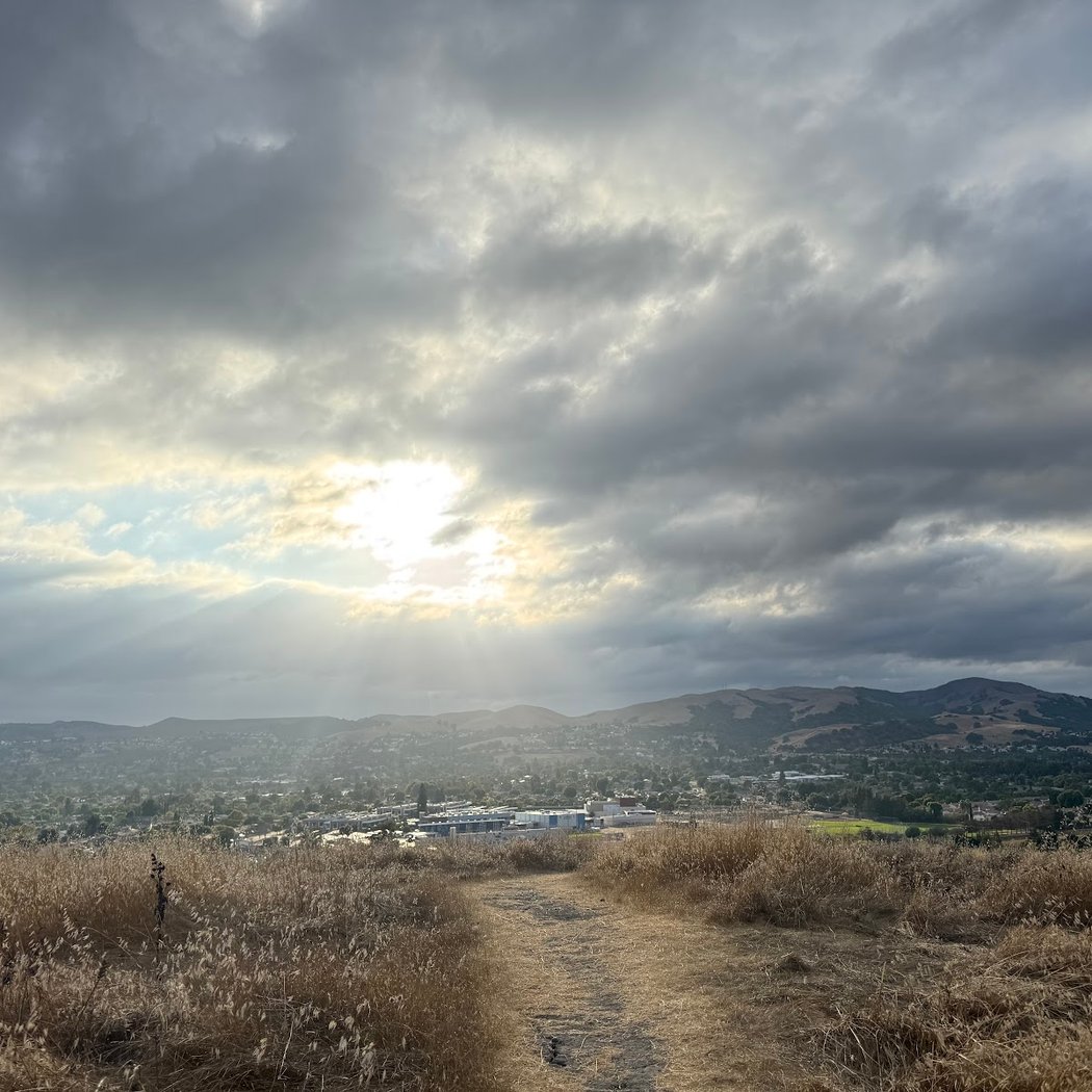 Dougherty Hills Trail Middle End 1