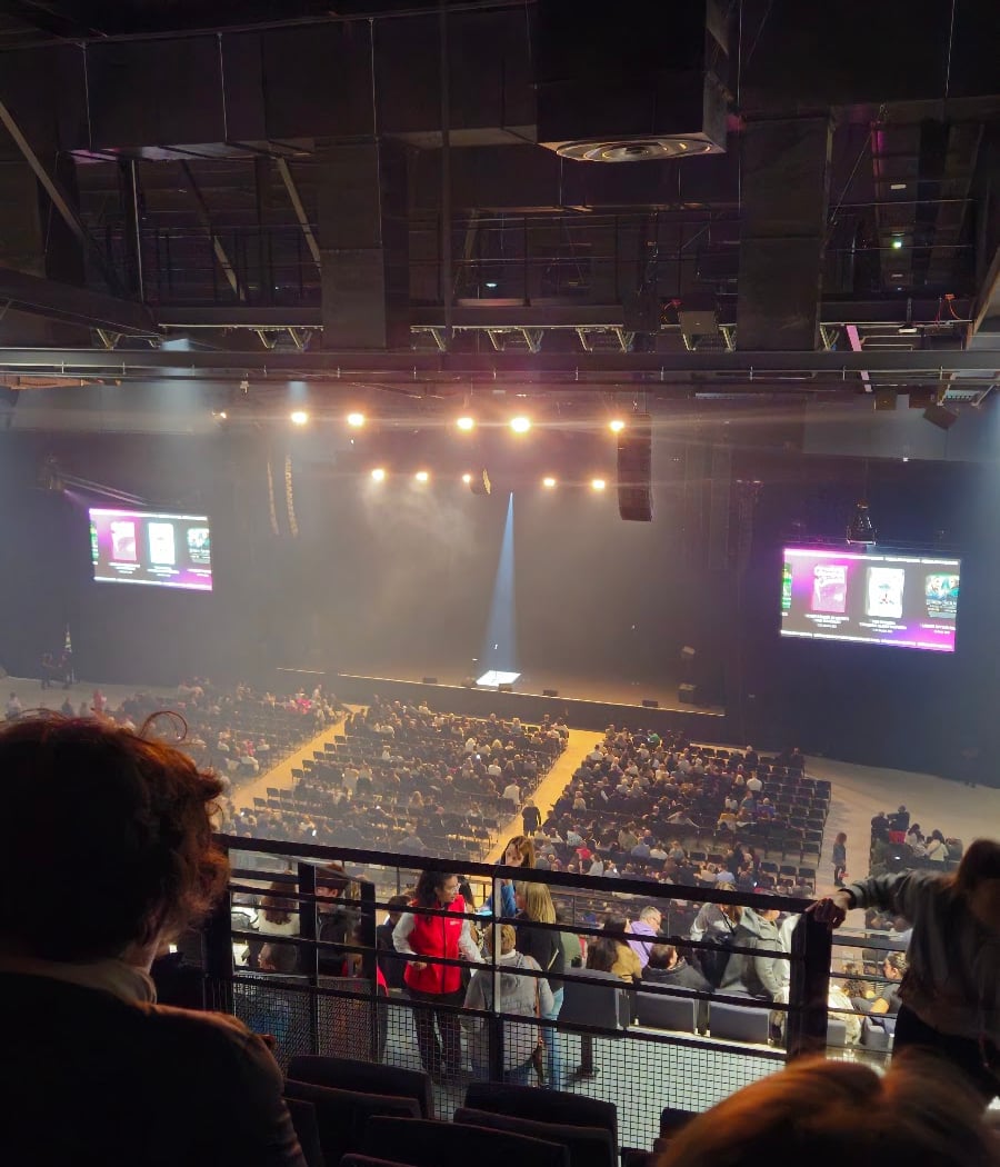 One Night of Queen 4