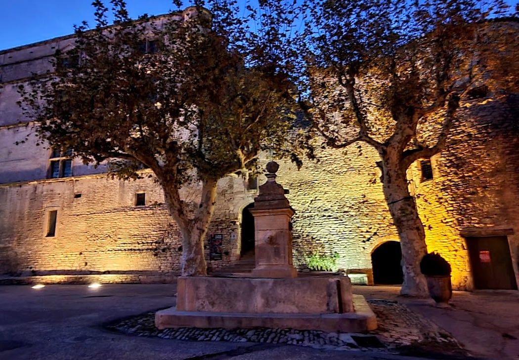 Destination Luberon tourism office| Gordes 1