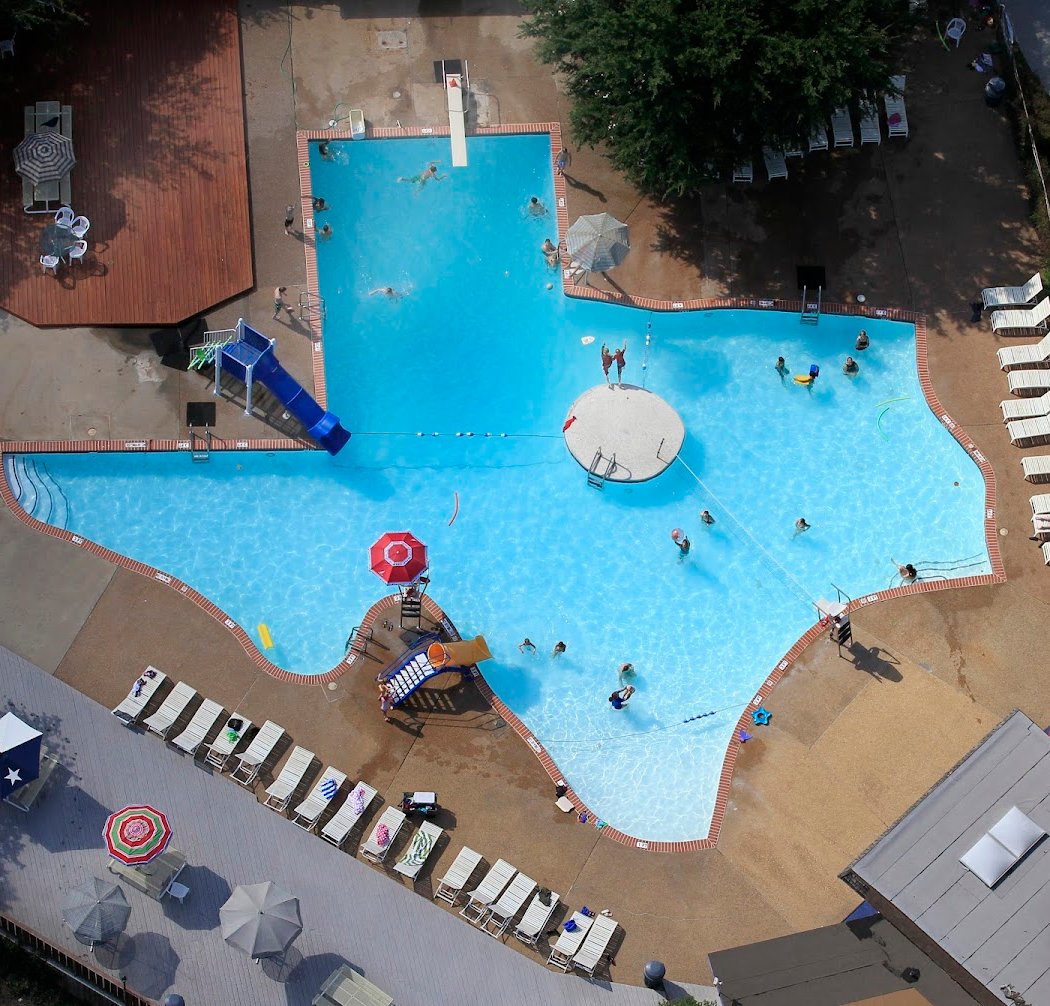 Texas Pool Labor Day Party 4